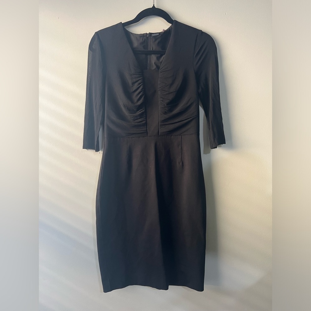 Ellie Tahari black midi dress size 4 sheer sleeve fitted